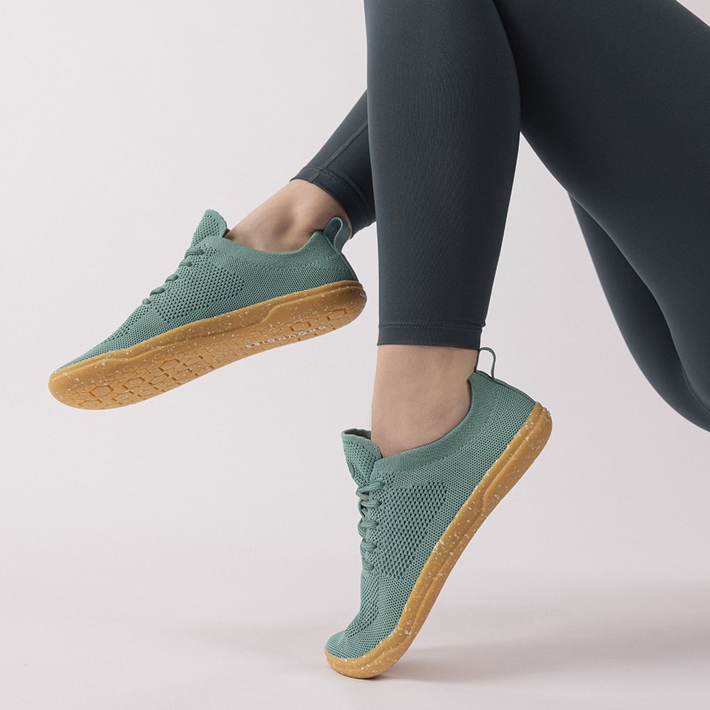 Adults Lightweight barefoot sneaker