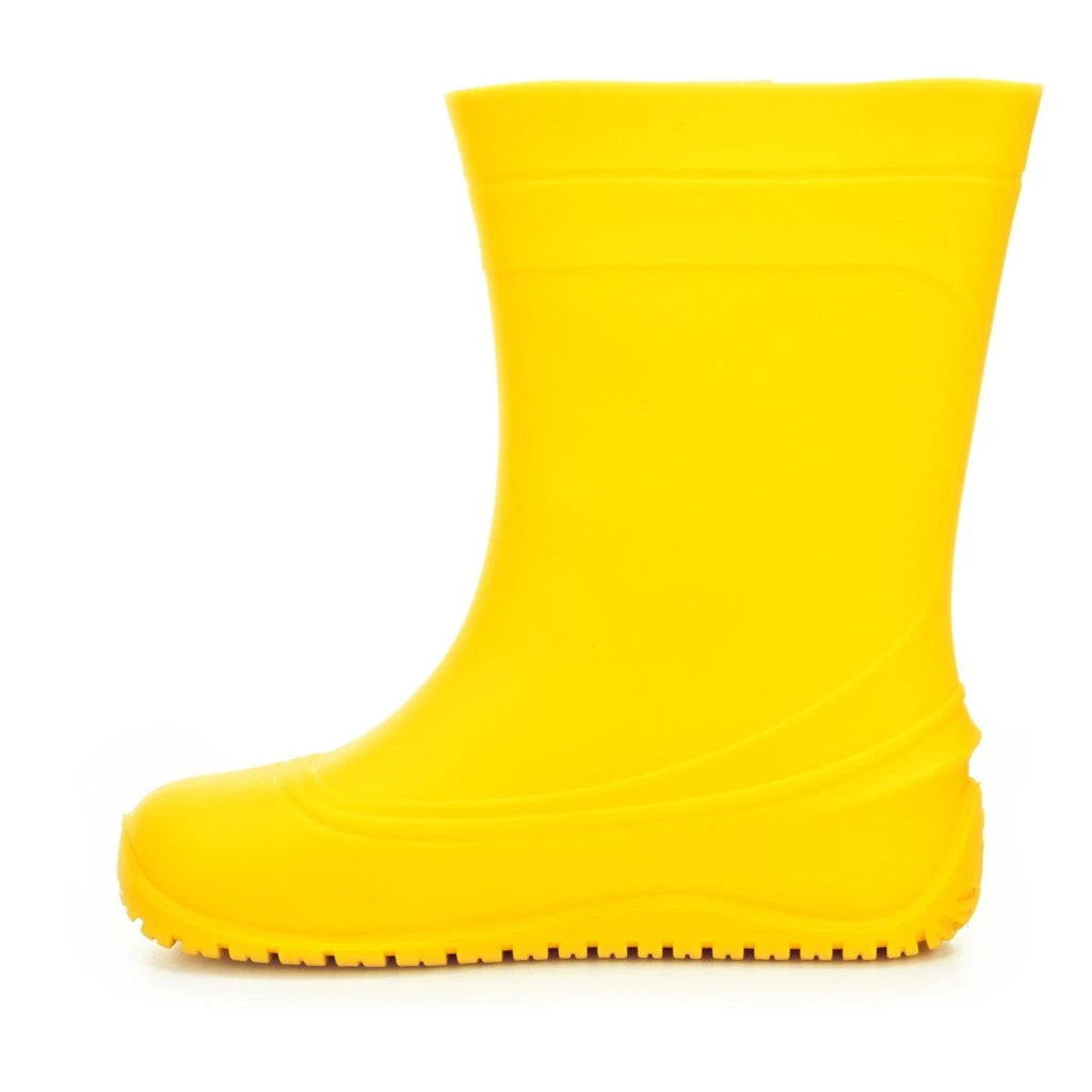 Barefoot gumboots in yellow color in new zeland